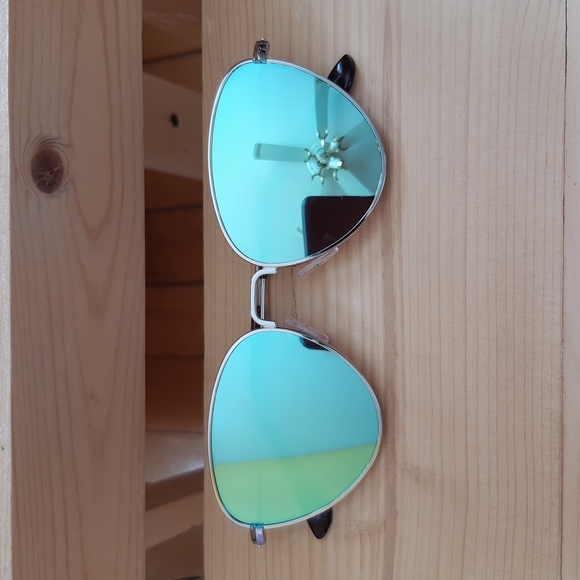 New ZARA Sunglasses - Picture 1 of 6